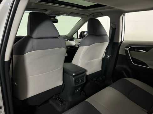 New 2025 Toyota RAV4 XLE image 19