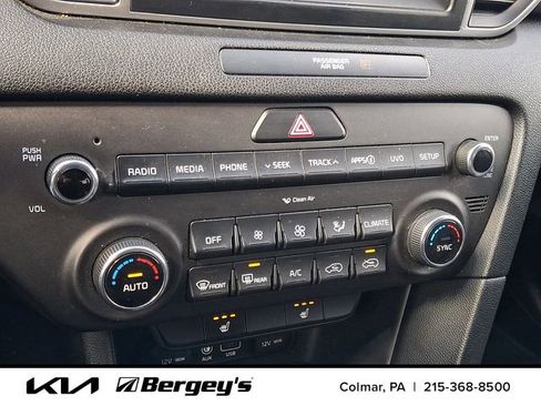 Used 2018 Kia Sportage LX w/ LX Popular Package image 17