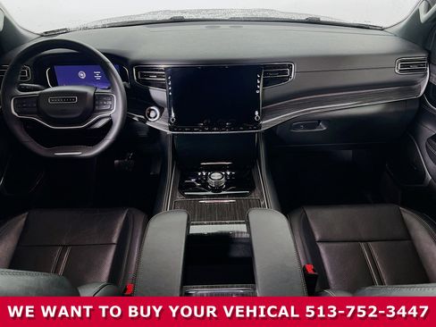 Used 2022 Jeep Wagoneer Series II image 19