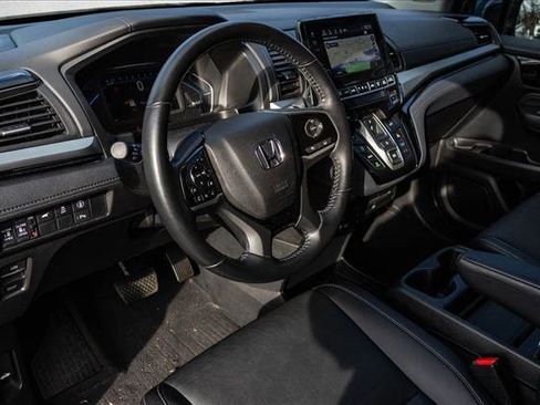 Used 2022 Honda Odyssey Touring image 10