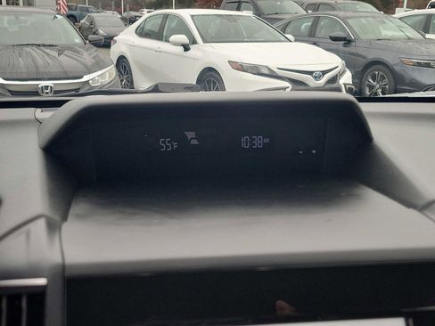 Used 2021 Subaru Forester image 19