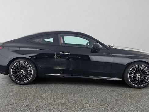 New 2026 Mercedes-Benz CLE 300 4MATIC Coupe image 2