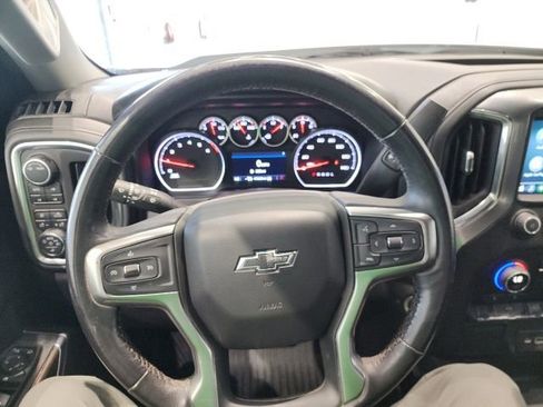 Used 2022 Chevrolet Silverado 1500 RST image 18