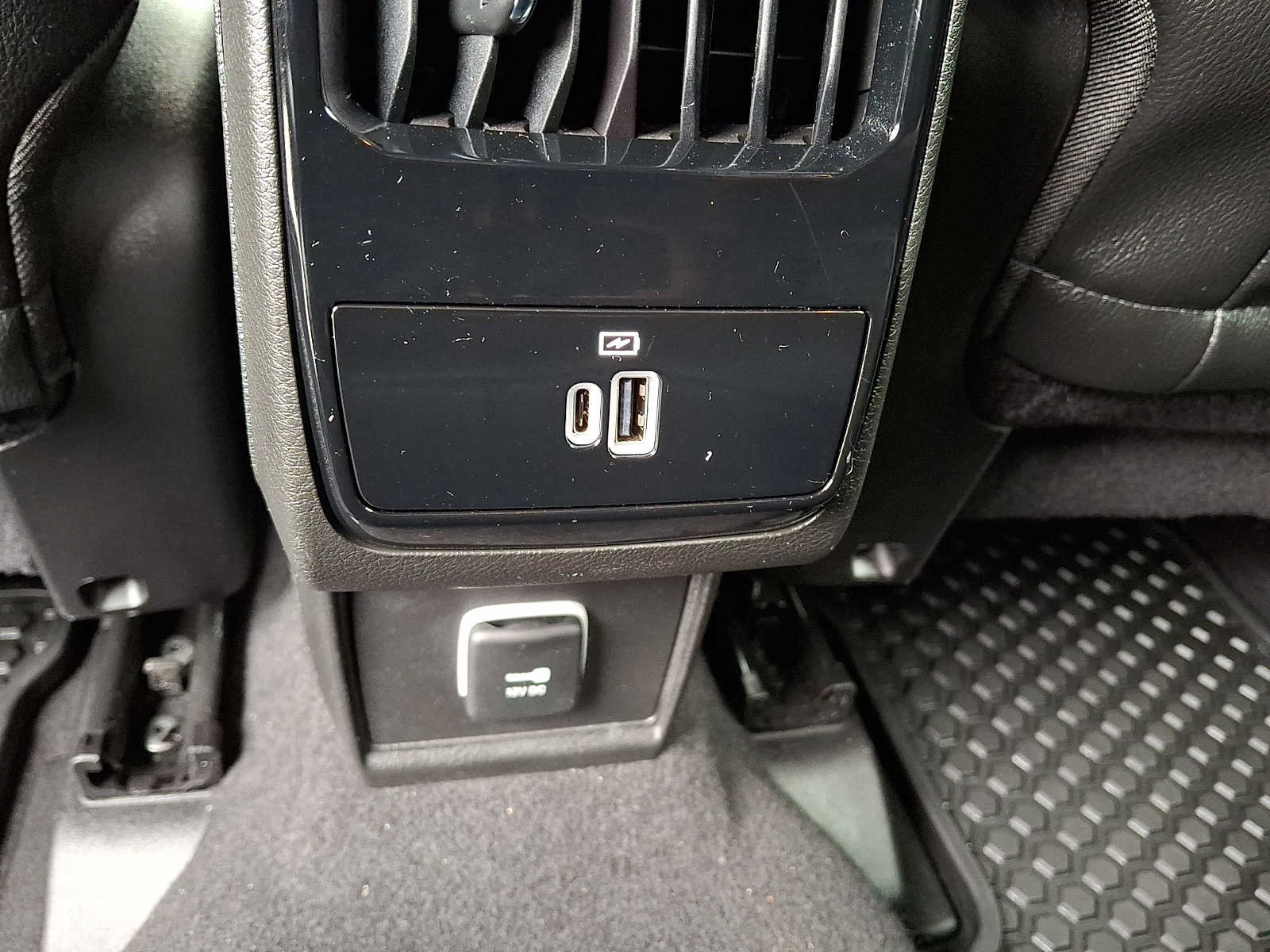 Certified 2025 Jeep Compass Latitude w/ Convenience Group AWD/4WD image 11