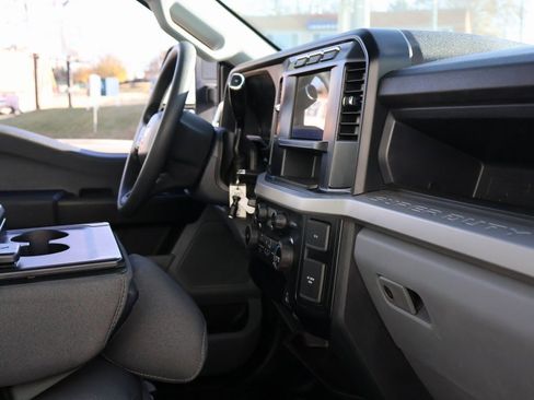 Used 2024 Ford F350 XL image 10