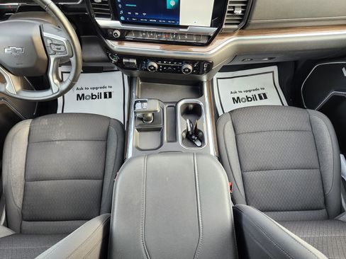 Used 2024 Chevrolet Silverado 1500 RST AWD/4WD image 18