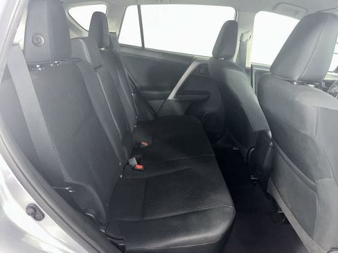 Used 2017 Toyota RAV4 LE FWD image 19