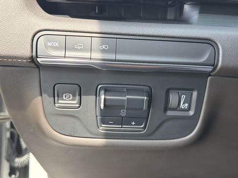 Used 2021 Cadillac Escalade Sport w/ Driver Assist Tech Package RWD image 38