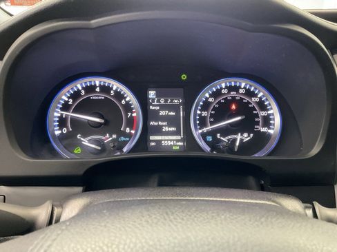 Used 2019 Toyota Highlander Limited Platinum image 14