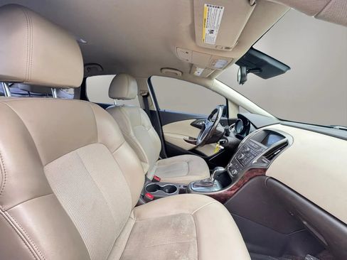 Used 2014 Buick Verano FWD image 15