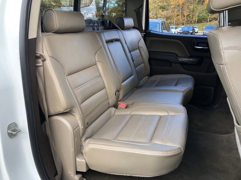 Used 2016 GMC Sierra 2500 Denali w/ Duramax Plus Package image 38
