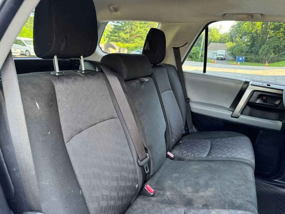 Used 2013 Toyota 4Runner Trail AWD/4WD image 18