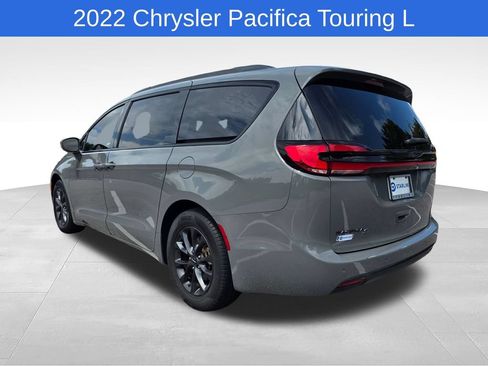 Used 2022 Chrysler Pacifica Touring-L w/ S Appearance Package FWD image 6
