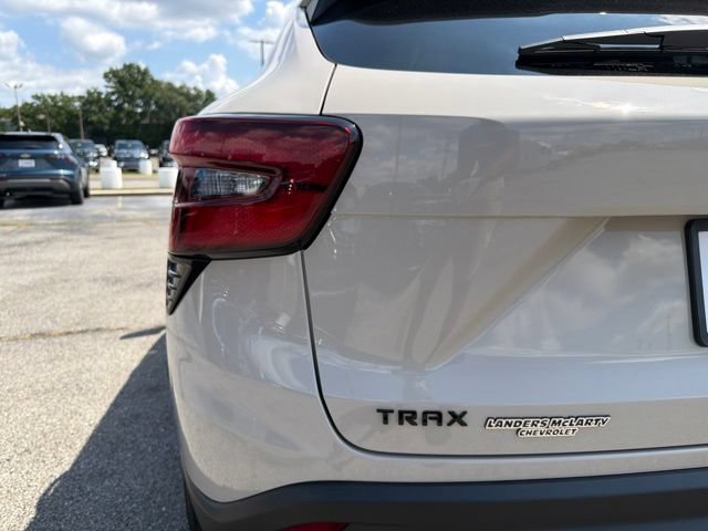 New 2026 Chevrolet Trax RS FWD image 16