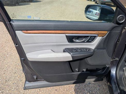 Used 2017 Honda CR-V EX-L image 11