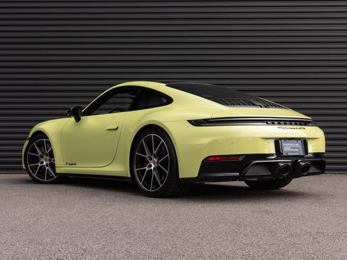 Certified 2025 Porsche 911 Carrera 4 GTS AWD/4WD image 3