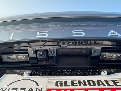 Certified 2023 Nissan Ariya AWD image 14