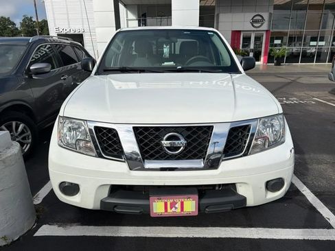 Used 2019 Nissan Frontier SV RWD image 9