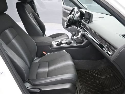 Used 2024 Honda Civic Sport image 12