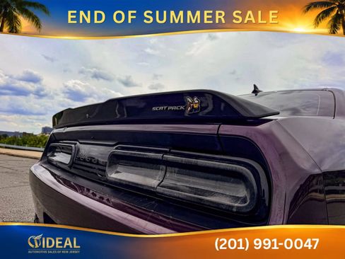 Used 2021 Dodge Challenger R/T Scat Pack w/ Dynamics Package RWD image 5