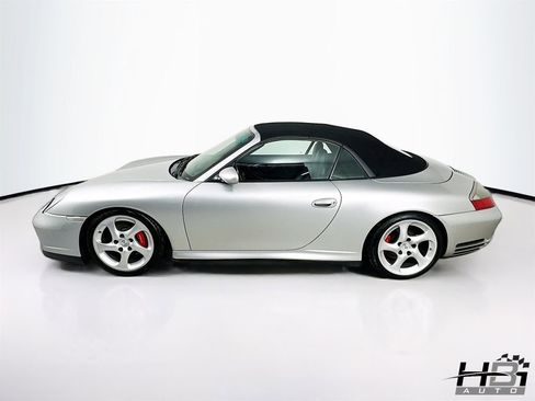 Used 2004 Porsche 911 Carrera 4S image 9