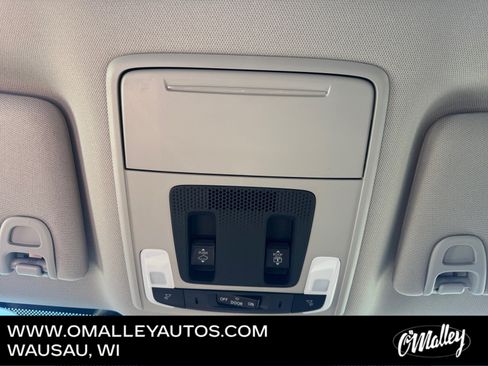 Used 2025 Honda Pilot Elite image 24
