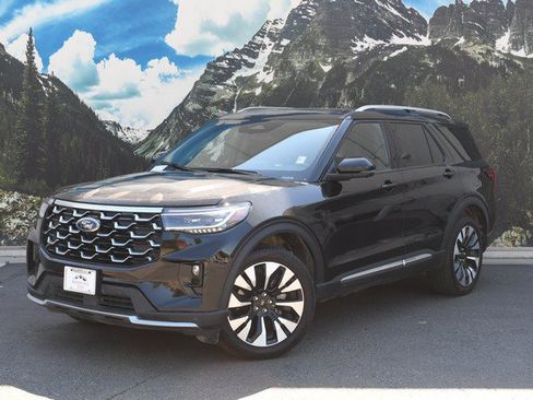 Used 2025 Ford Explorer Platinum w/ LUX Leather Package AWD/4WD image 6