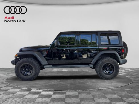 Used 2021 Jeep Wrangler Unlimited Sport AWD/4WD image 2