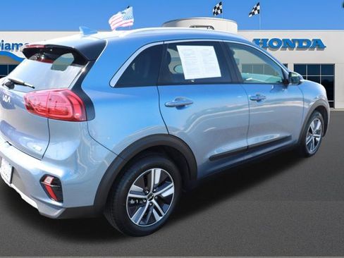 Used 2022 Kia Niro EX Premium FWD image 8