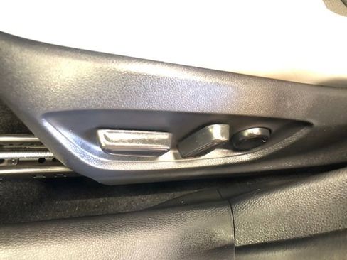 Used 2022 Toyota Corolla XSE image 11