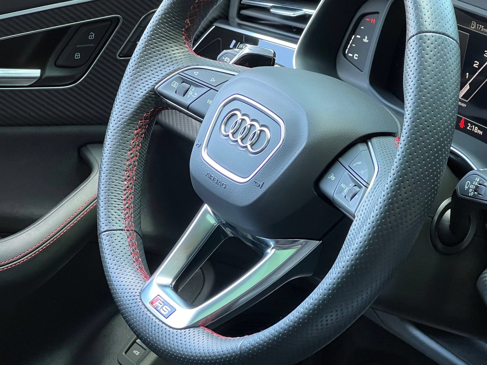 Used 2025 Audi RS Q8 performance AWD/4WD image 37