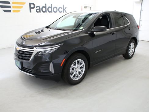 Certified 2024 Chevrolet Equinox LT w/ LPO, Floor Liner Package FWD image 13