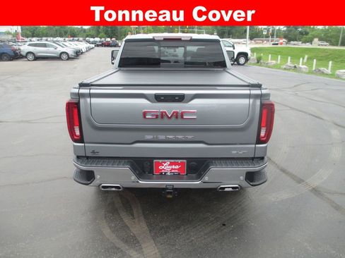 Used 2024 GMC Sierra 1500 SLT w/ SLT Premium Plus Package AWD/4WD image 8