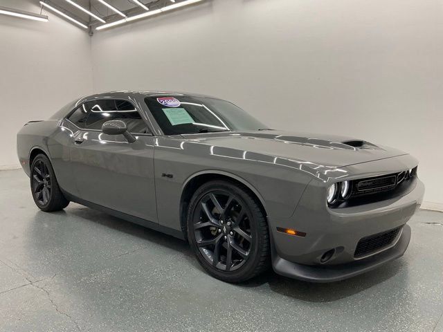 Used 2023 Dodge Challenger R/T w/ Blacktop Package RWD image 8