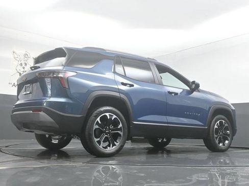 New 2026 Chevrolet Equinox LT w/ LPO, Floor Liner Package FWD image 11