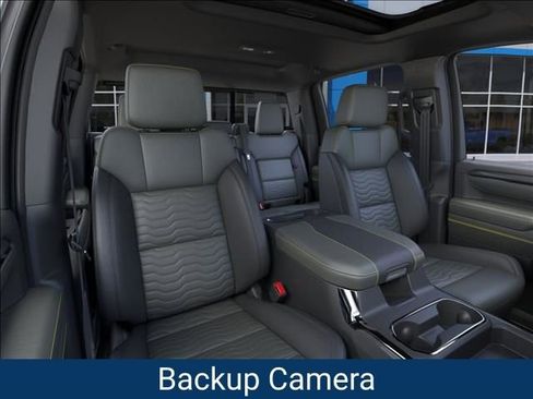 New 2026 Chevrolet Silverado 2500 ZR2 image 18