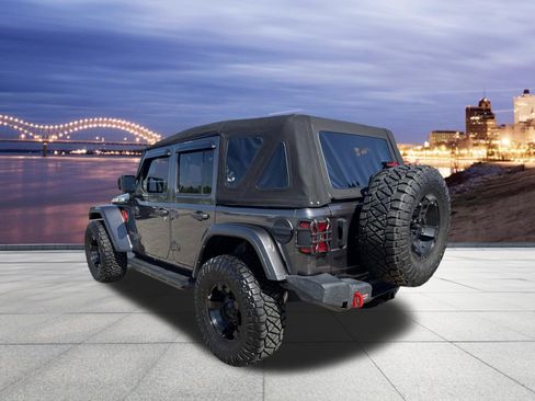 Used 2022 Jeep Wrangler Unlimited Rubicon w/ Safety Group AWD/4WD image 3
