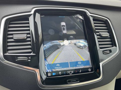 Used 2023 Volvo XC90 B6 Plus w/ Protection Package Premier image 26