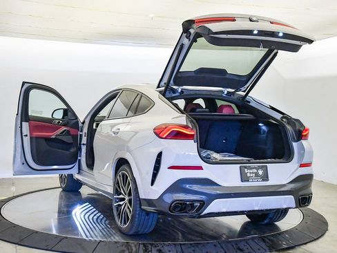 New 2026 BMW X6 M60i image 37
