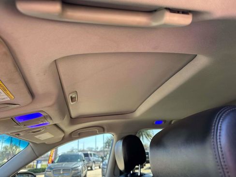 Used 2016 INFINITI QX70 2WD w/ Premium Package image 22