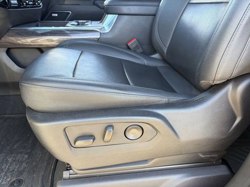 Used 2025 Chevrolet Silverado 2500 LTZ w/ Trail Boss Package AWD/4WD image 22