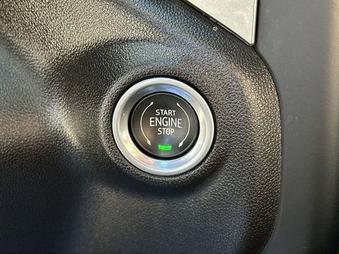 Used 2022 Chevrolet Silverado 1500 LT image 15