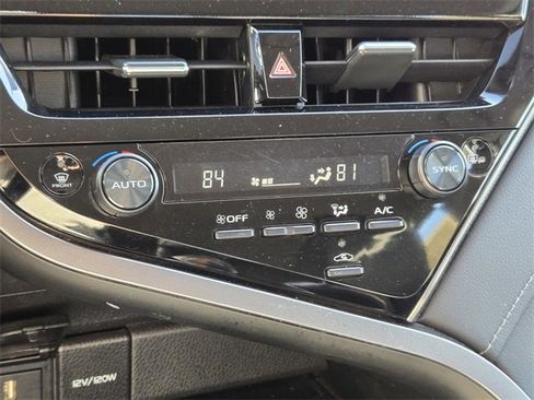 Used 2023 Toyota Camry XSE image 16