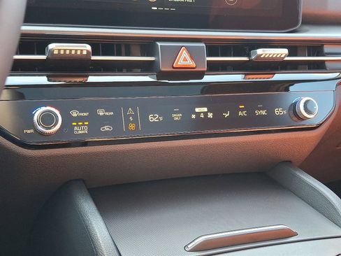 New 2026 Kia Sportage SX Prestige AWD/4WD image 13