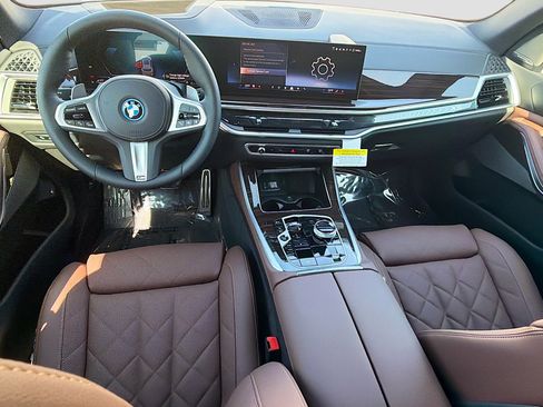 New 2026 BMW X5 xDrive50e w/ Executive Package AWD/4WD image 16