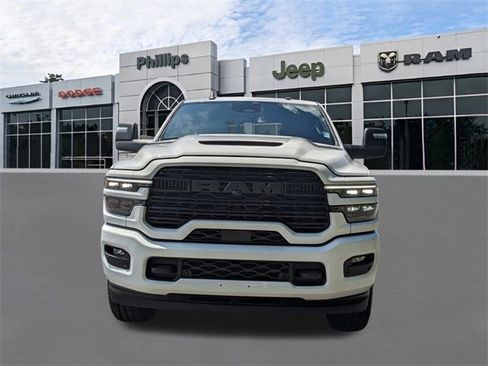 New 2025 RAM 2500 Laramie image 9