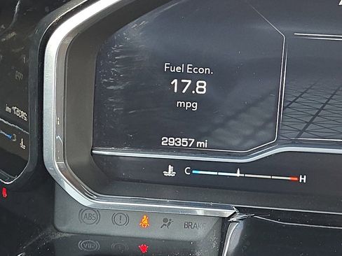 Used 2023 GMC Sierra 1500 Elevation image 40