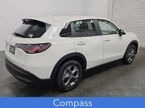 New 2027 Honda HR-V LX image 8