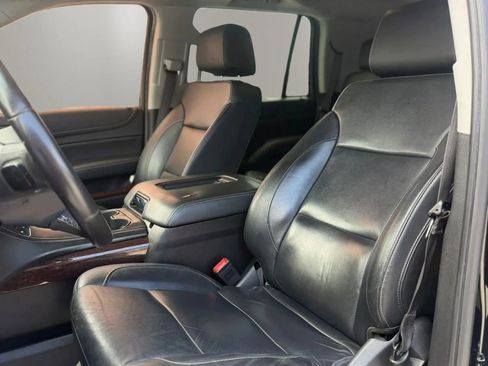 Used 2018 GMC Yukon SLT AWD/4WD image 17