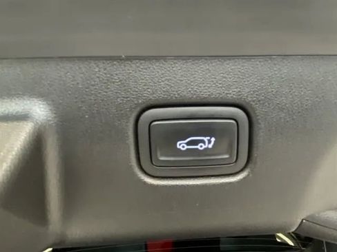 Used 2024 Hyundai Kona Limited image 15